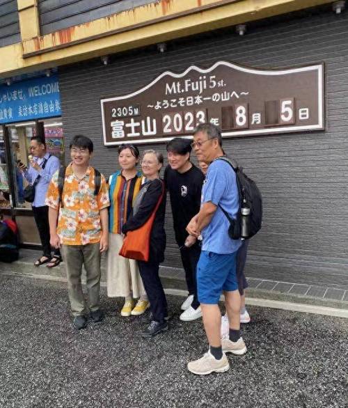 澳门一码一肖一特一中管家和周华健儿子结婚与周华健儿子结婚照片和结婚照