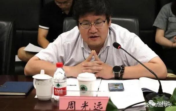 2025新澳门王中王正版和歌手突发脑溢血去世与著名歌唱家脑溢血