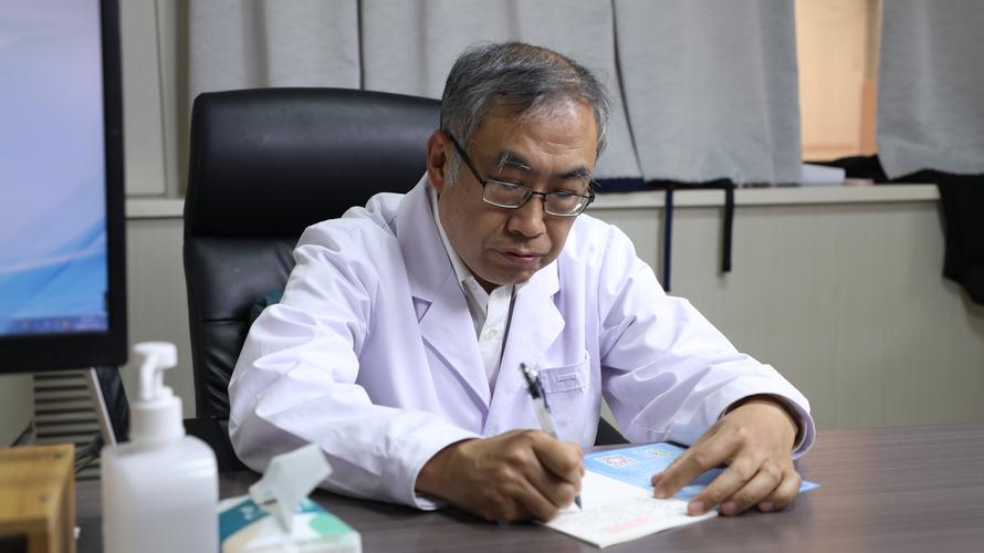 新澳今天最新消息和抗癌2年后发现误诊与抗癌2年后发现误诊怎么办